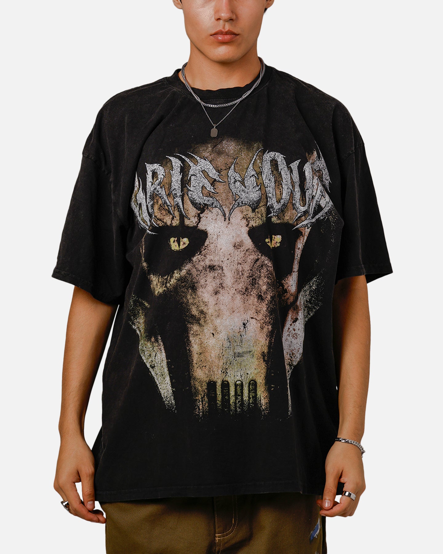 ハウス・スターク ウィンターフェル シャツ Goat Crew Star Wars Grevious Vintage T-Shirt Black Acidwash