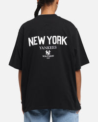 Majestic Athletic New York Yankees Script Boxy T-Shirt Black