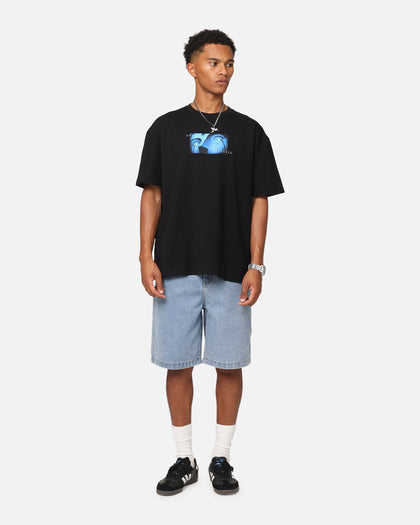 Goat Crew X Solo Leveling Statue Of God Heavy T-Shirt Black