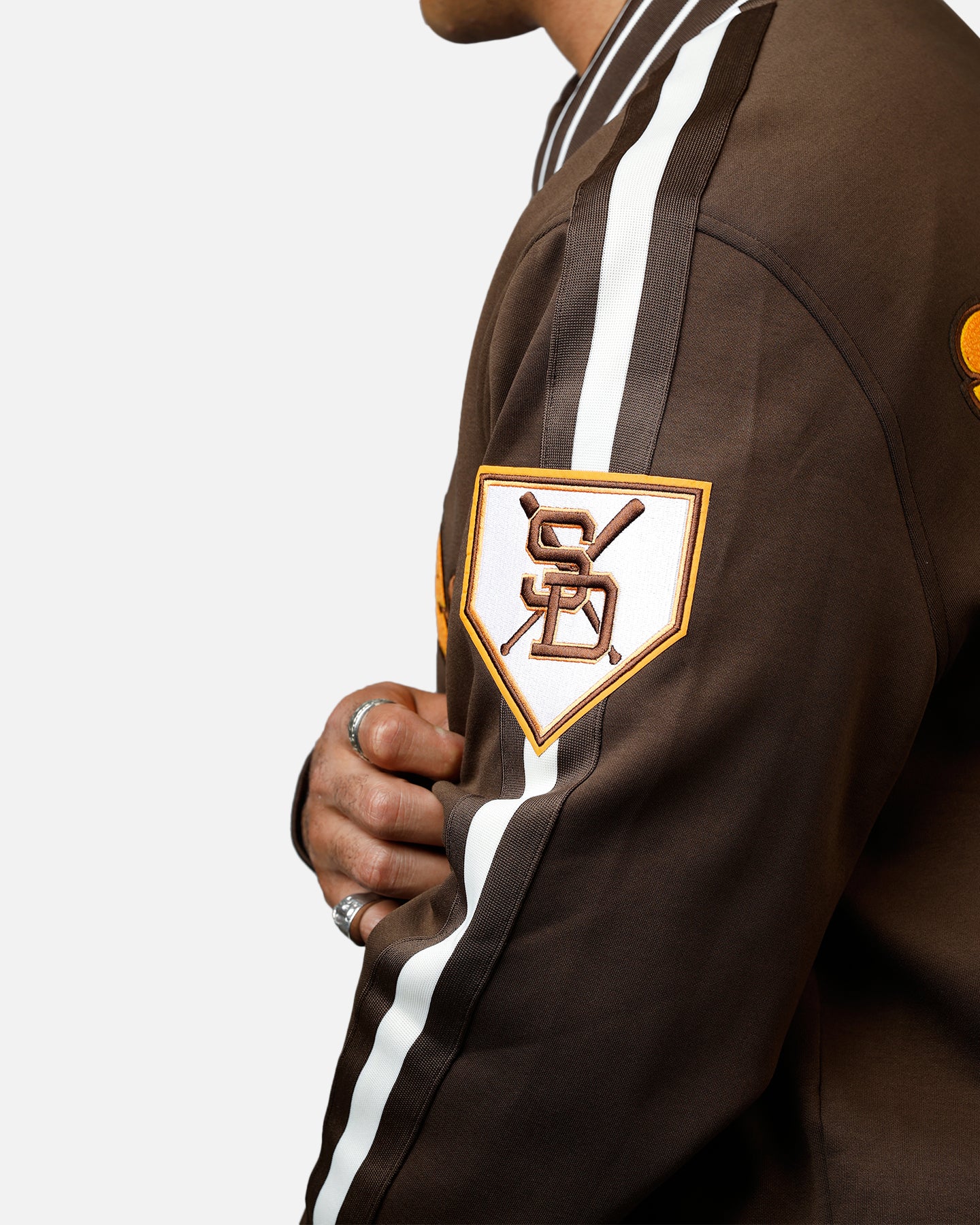 PADRES ブラウンジャケット MLB Authentic San Diego Padres Dark Brown Stadium Jacket | NEC EU