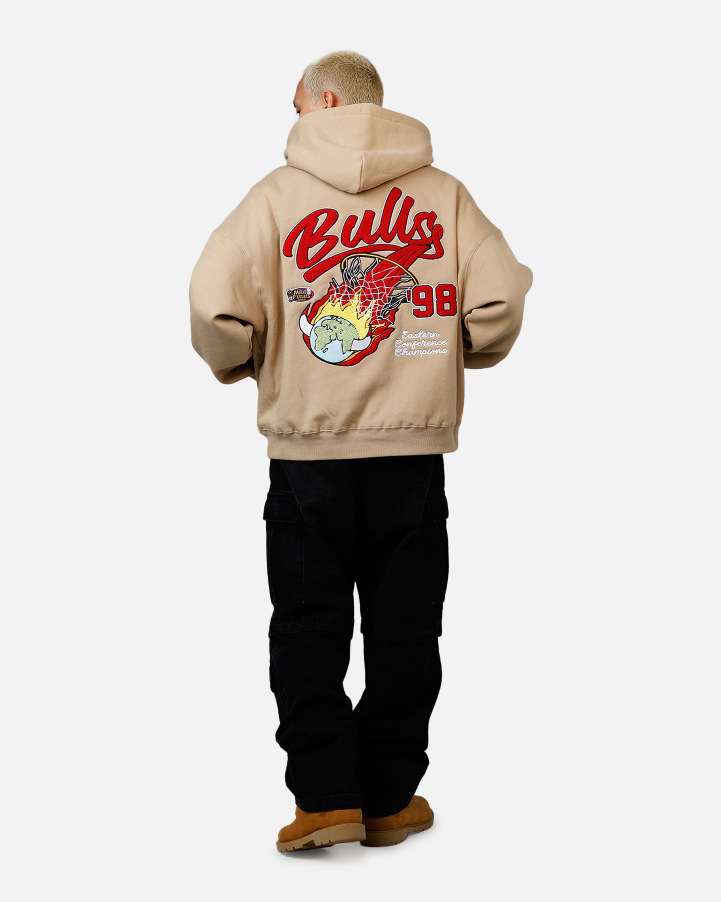 Mitchell & Ness Chicago Bulls Fireball Hoodie Tan | Culture Kings US
