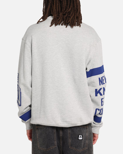 Mitchell & Ness New York Knicks Letterform Crewneck Grey Marle/Official Team Color