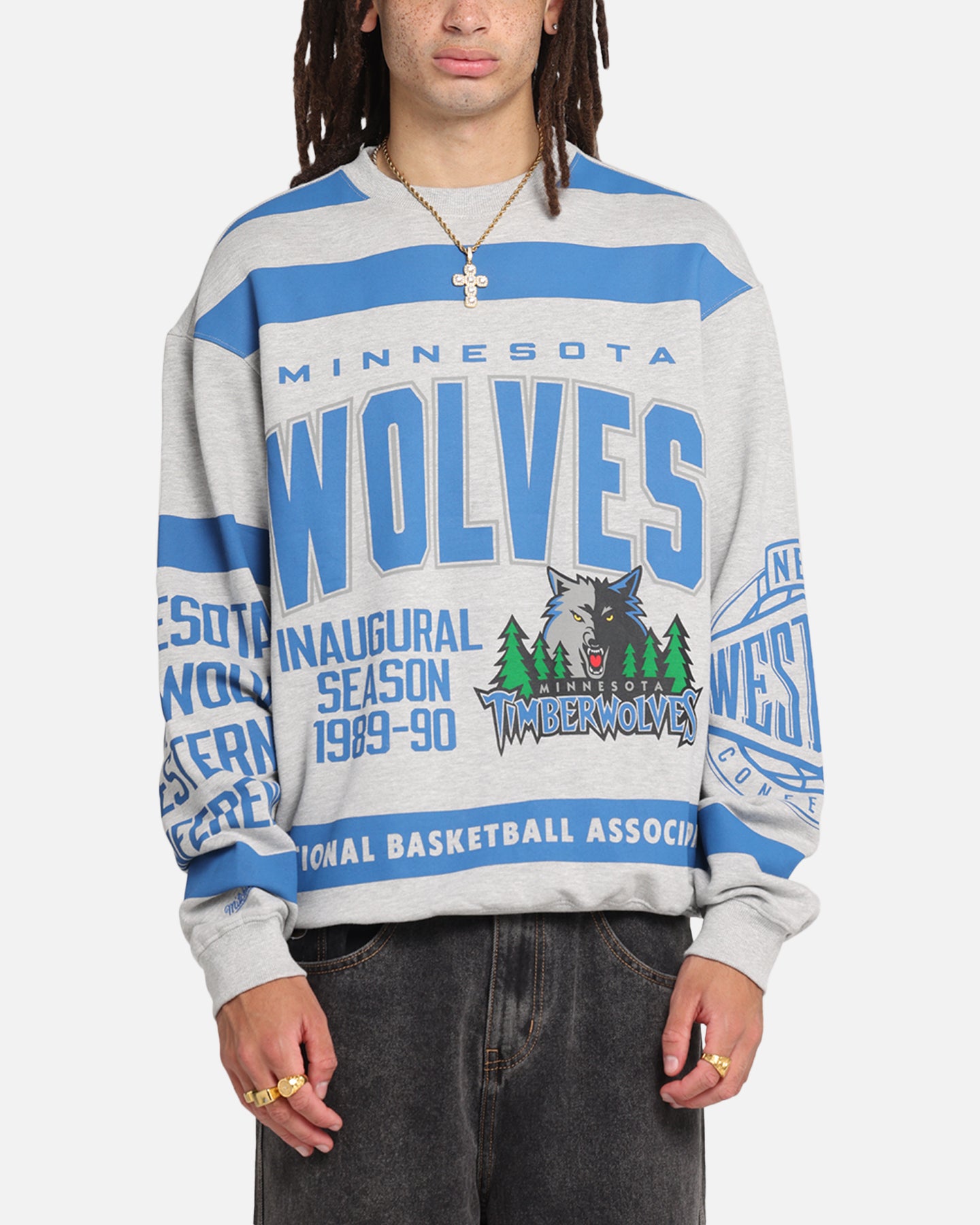 NBA 別注 チーム レタリング スウェット Bulls チャコールグレー　M セール】NBA 別注ランダムチーム バックロゴ クルーネックスウェット