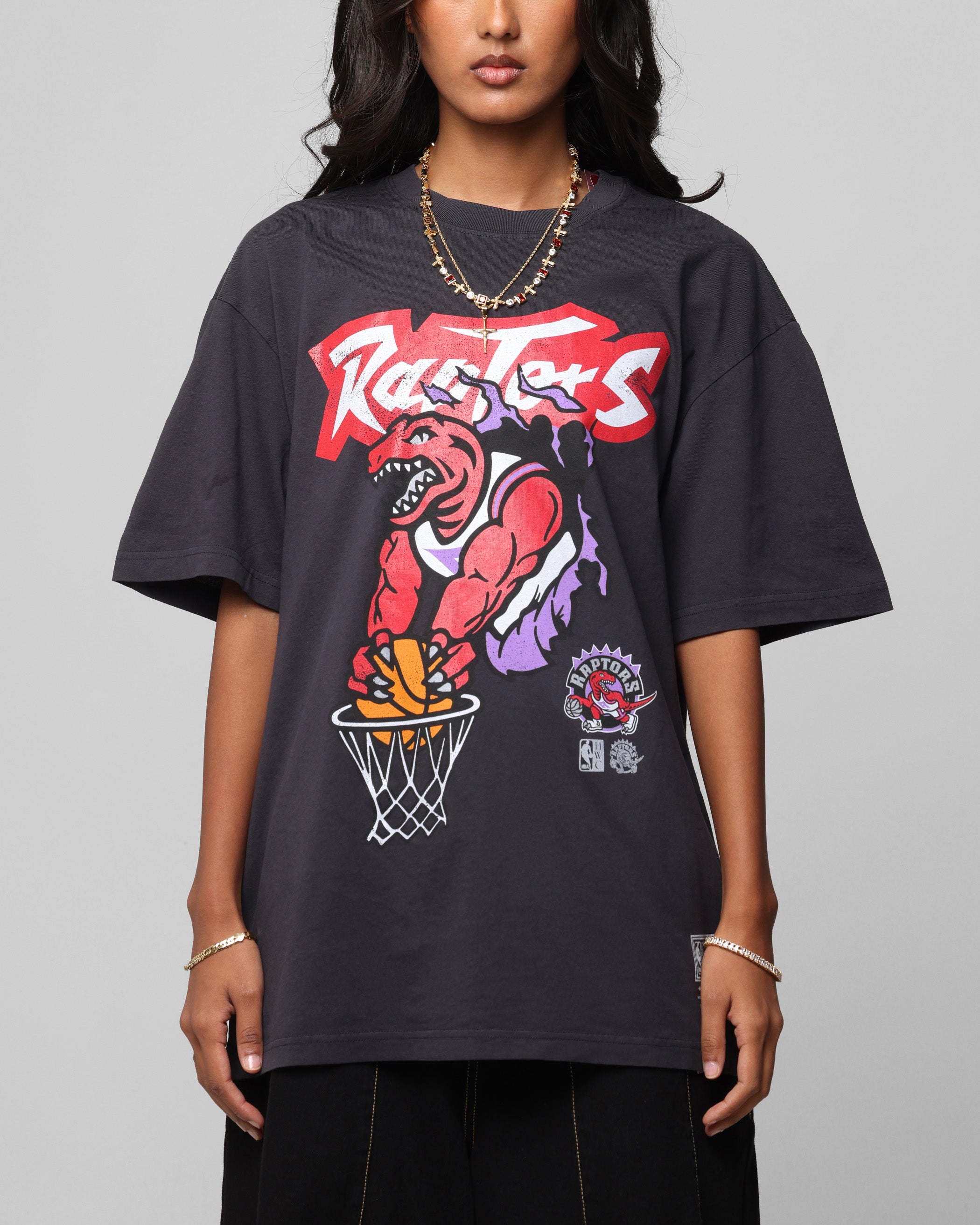 Mitchell & Ness Toronto Raptors T-Shirt Faded Black | Culture Kings US