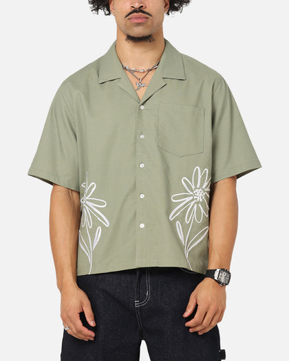 Carre Men's Hand Picked Button Up Shirt - Green Carre Men's Hand Picked Button Up Shirt - Green