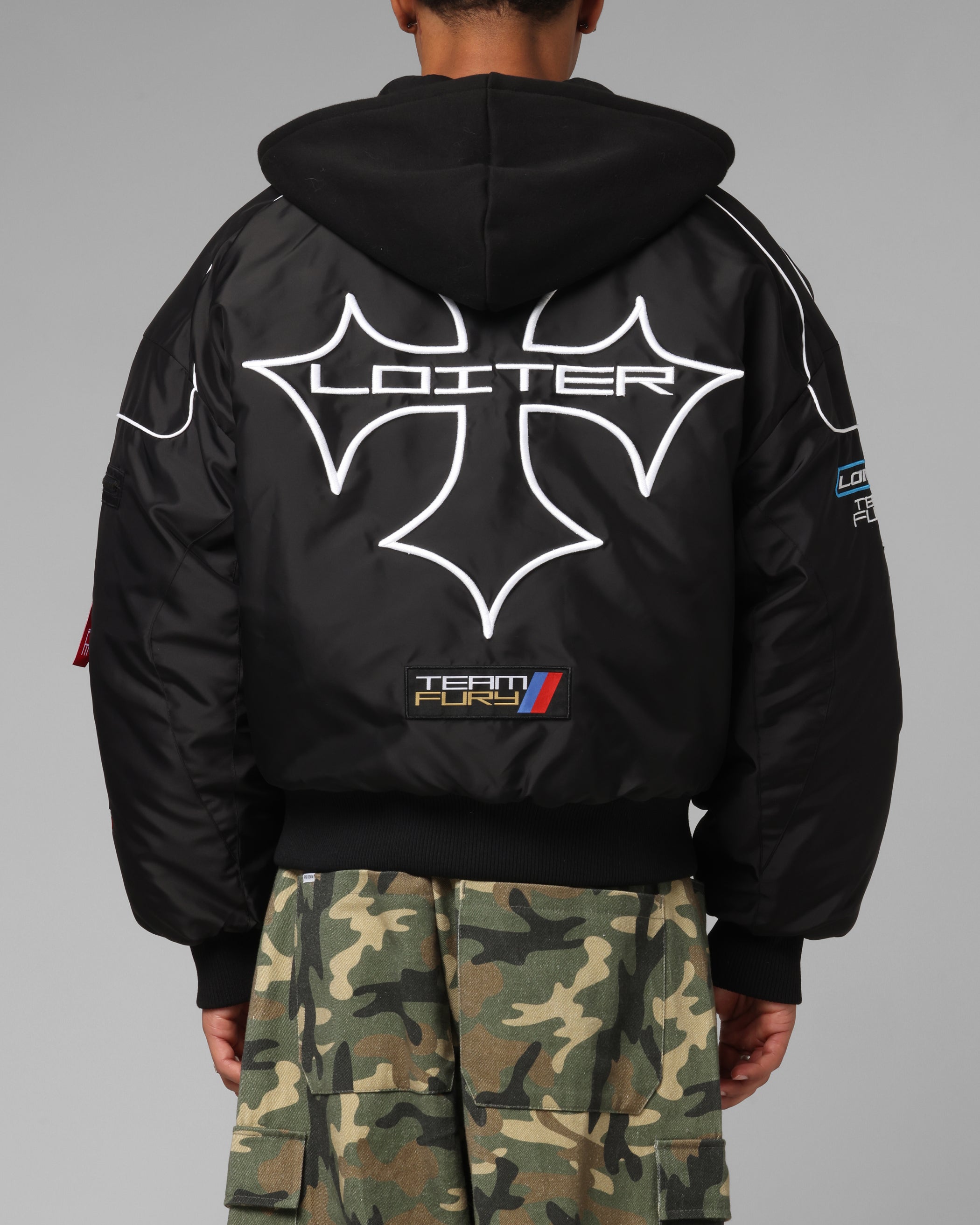 Loiter Performance F-16 Jacket Black | Culture Kings US