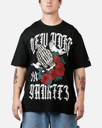 New Era New York Yankees Praying Hands T-Shirt Black