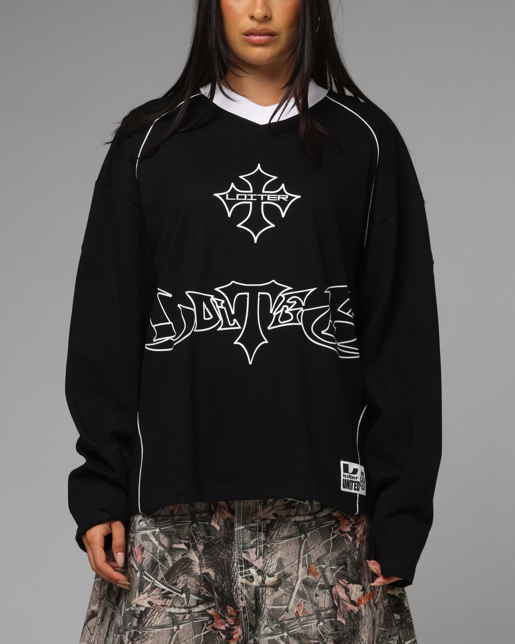 lui jewelry / long tee 04 ブラック Loiter Imperial Cup Long Sleeve T-Shirt Black | Culture Kings US