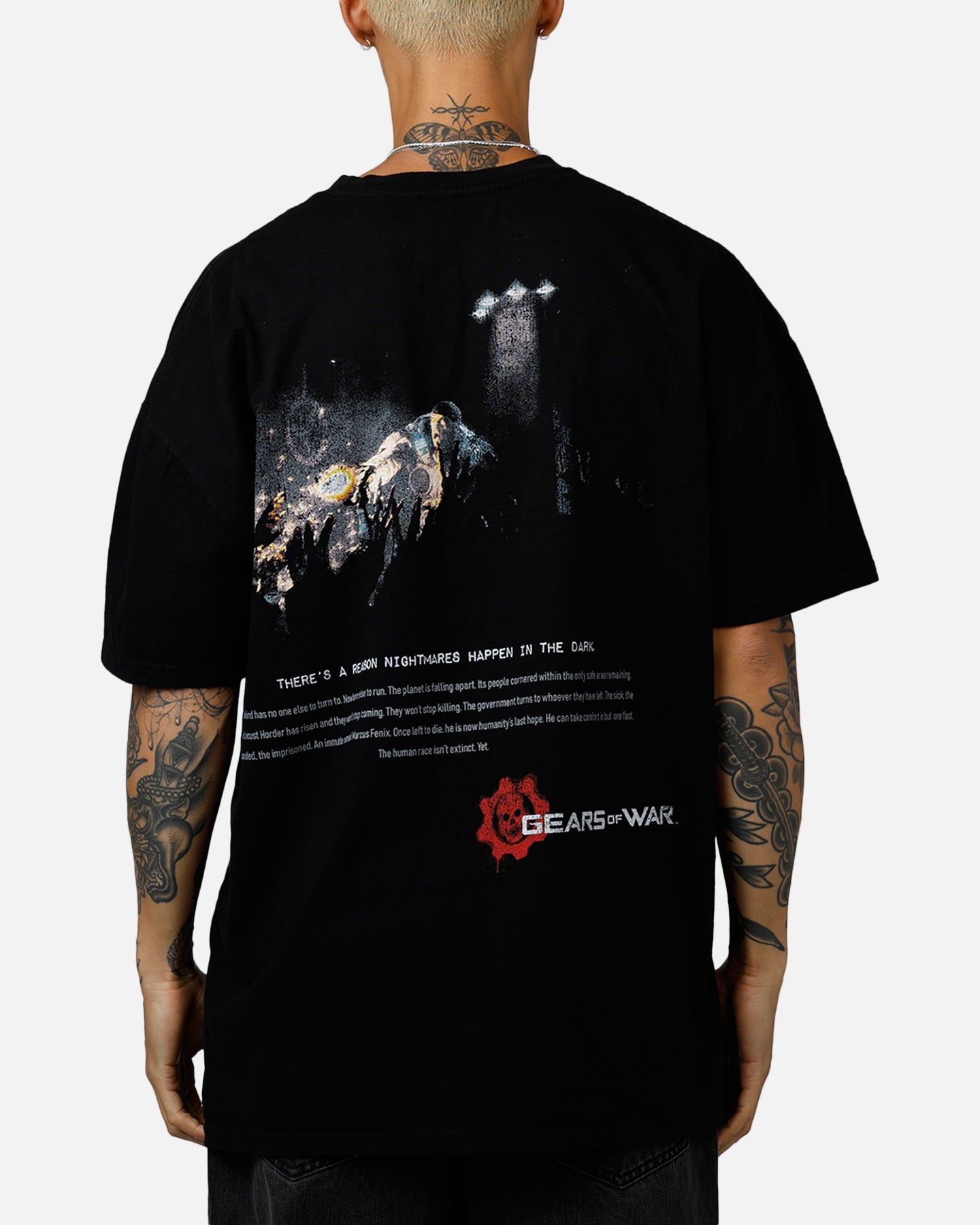 73 Studio X Gears Of War '06 Mad World T-Shirt Black