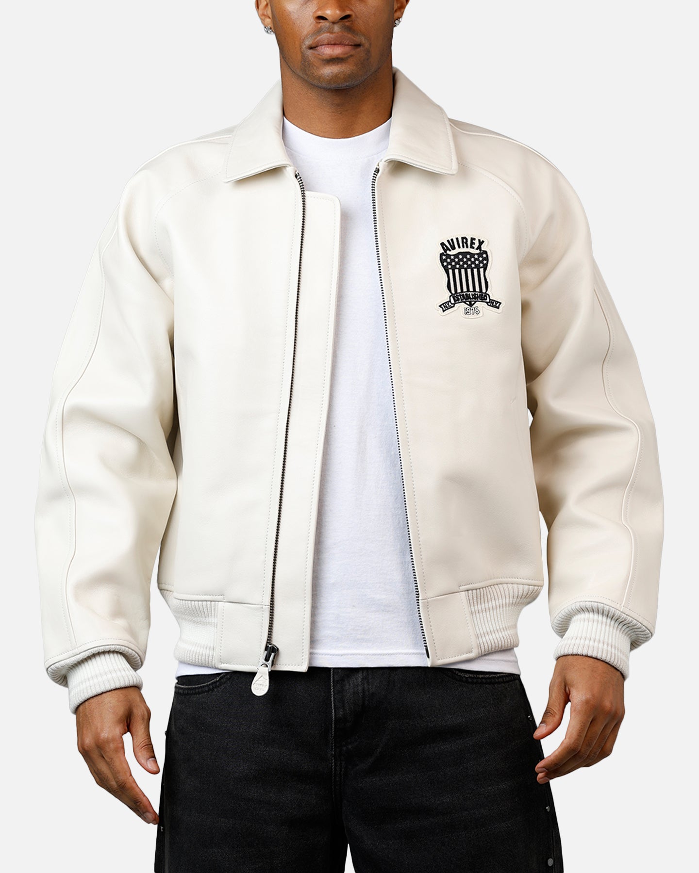 AVIREX スタジャン ホワイト White Avirex Bomber Jacket - Iconic Leather Jacket | 3amoto