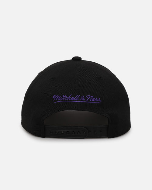 Mitchell & Ness Los Angeles Lakers Champs Graffiti Pro Crown Snapback Black