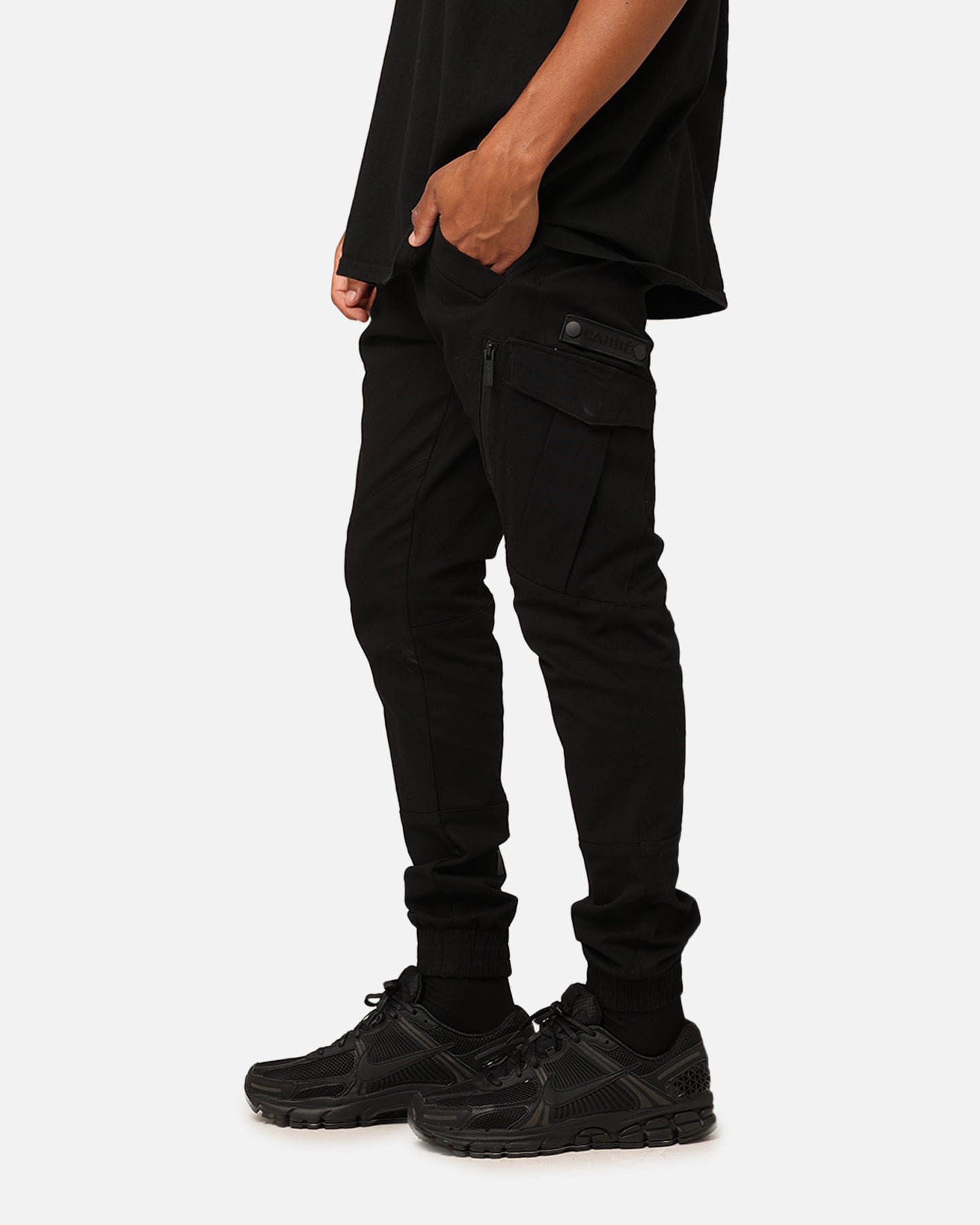 Carré Evolution Cargo Joggers Black/Black | Culture Kings US
