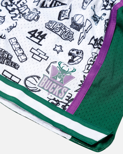 Mitchell & Ness Women's Milwaukee Bucks Doodle Shorts Black/White