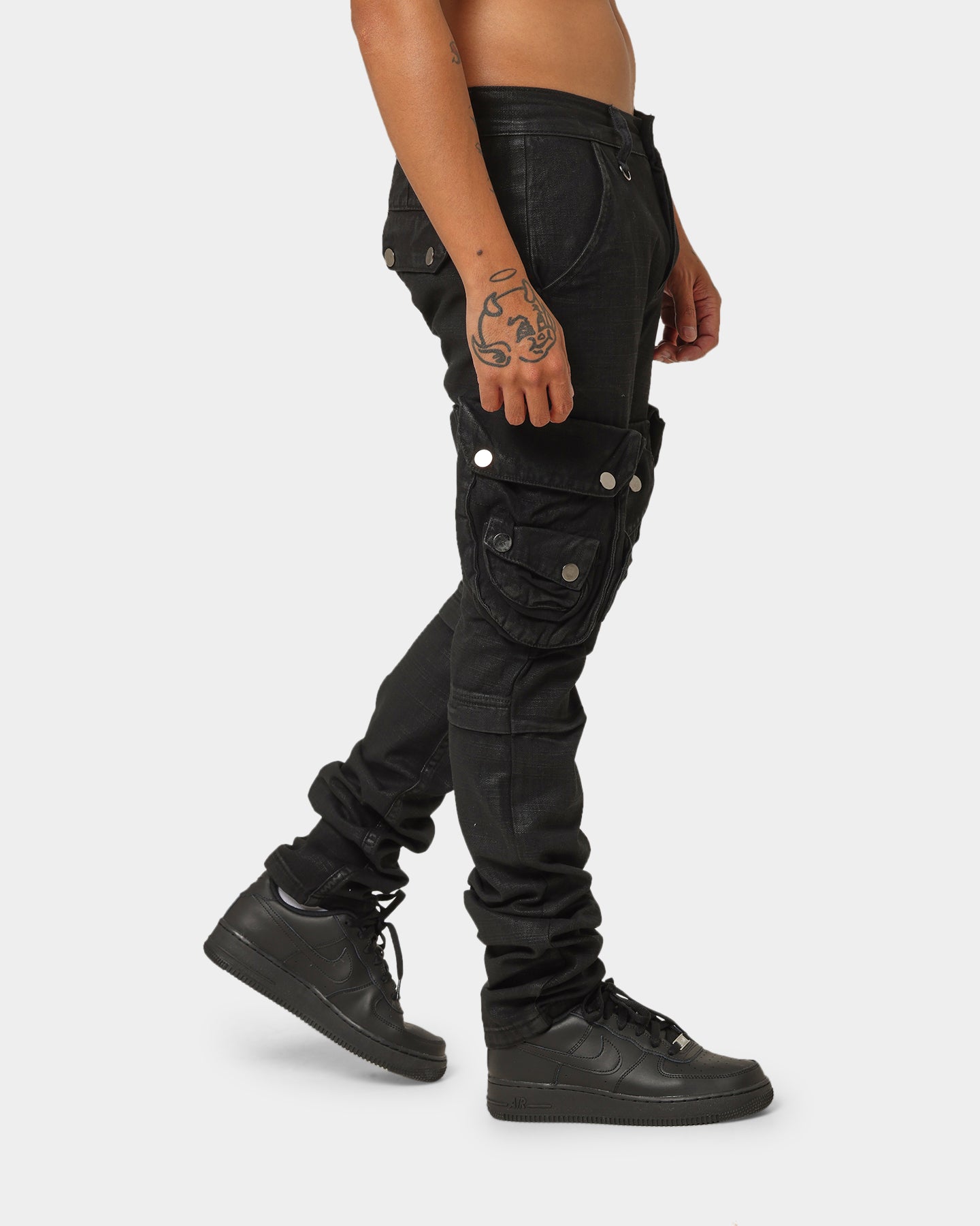 MNML Waxed Denim Cargo Pants Black | Culture Kings US