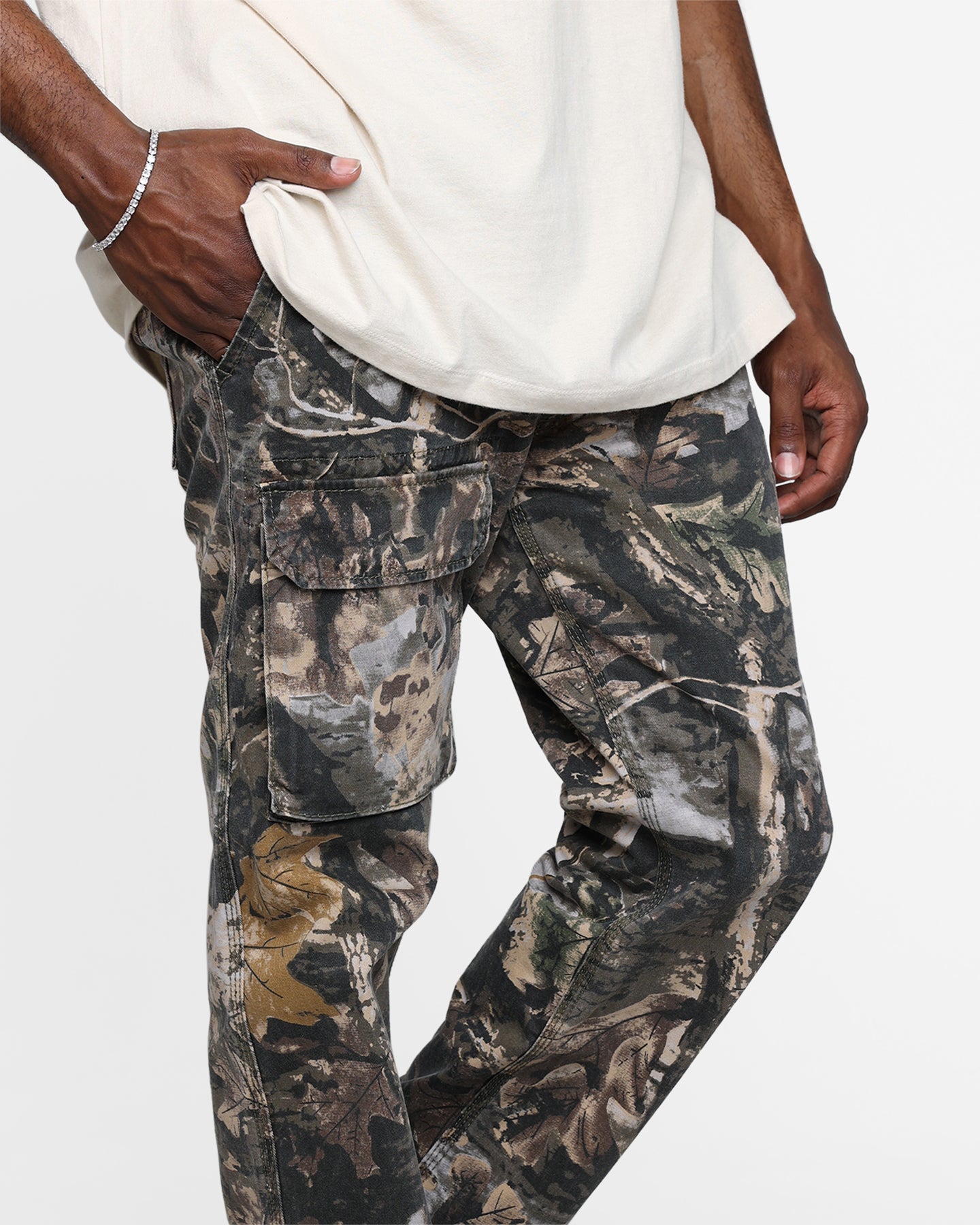 MNML V266 Camo Baggy Denim Jeans Camo | Culture Kings US