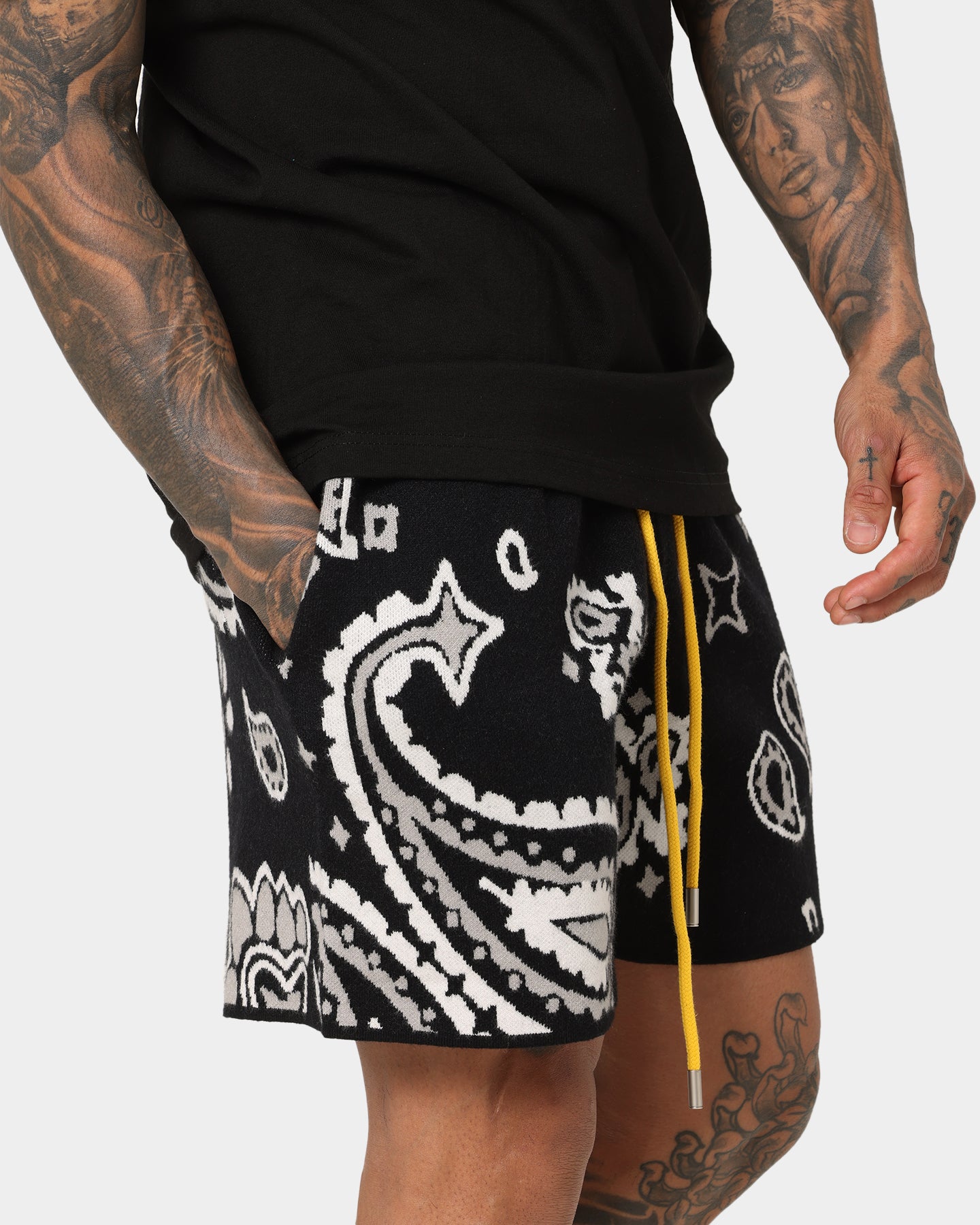 パンツ mnml paisley knit shorts black MNML Paisley Knit Shorts Black | Culture Kings US