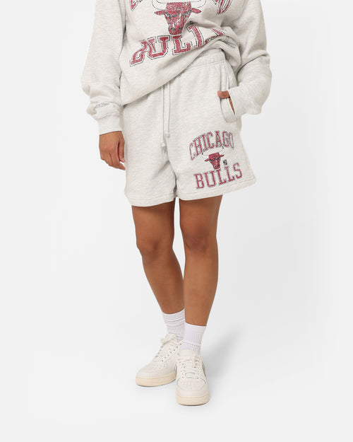 Mitchell & Ness Women's Chicago Bulls Arch Logo Shorts White Marle