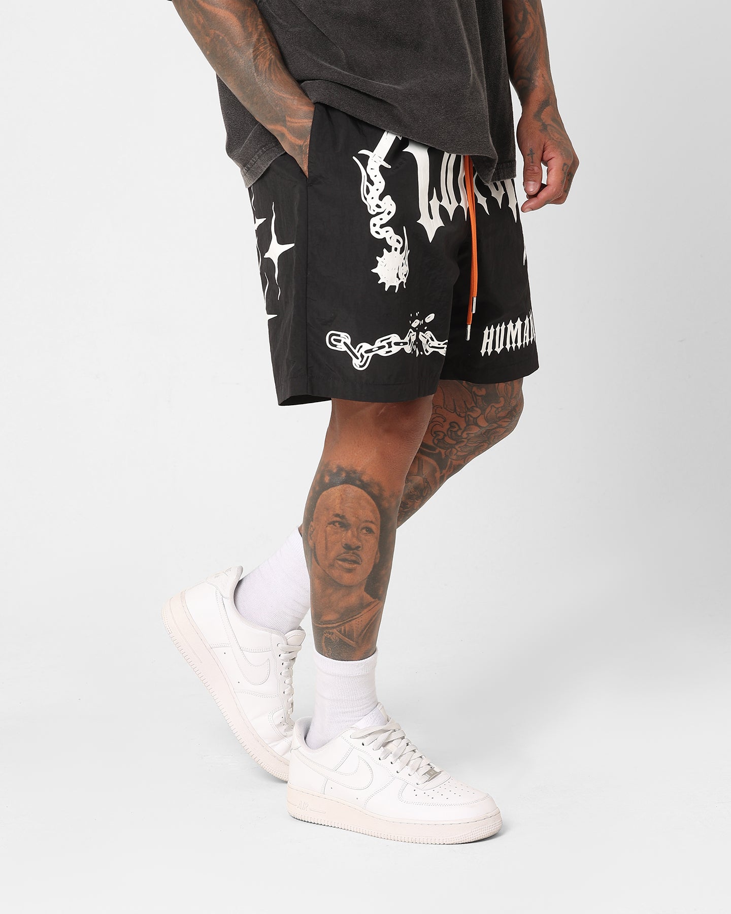 Loiter Sketch Book Walk Shorts Black | Culture Kings US