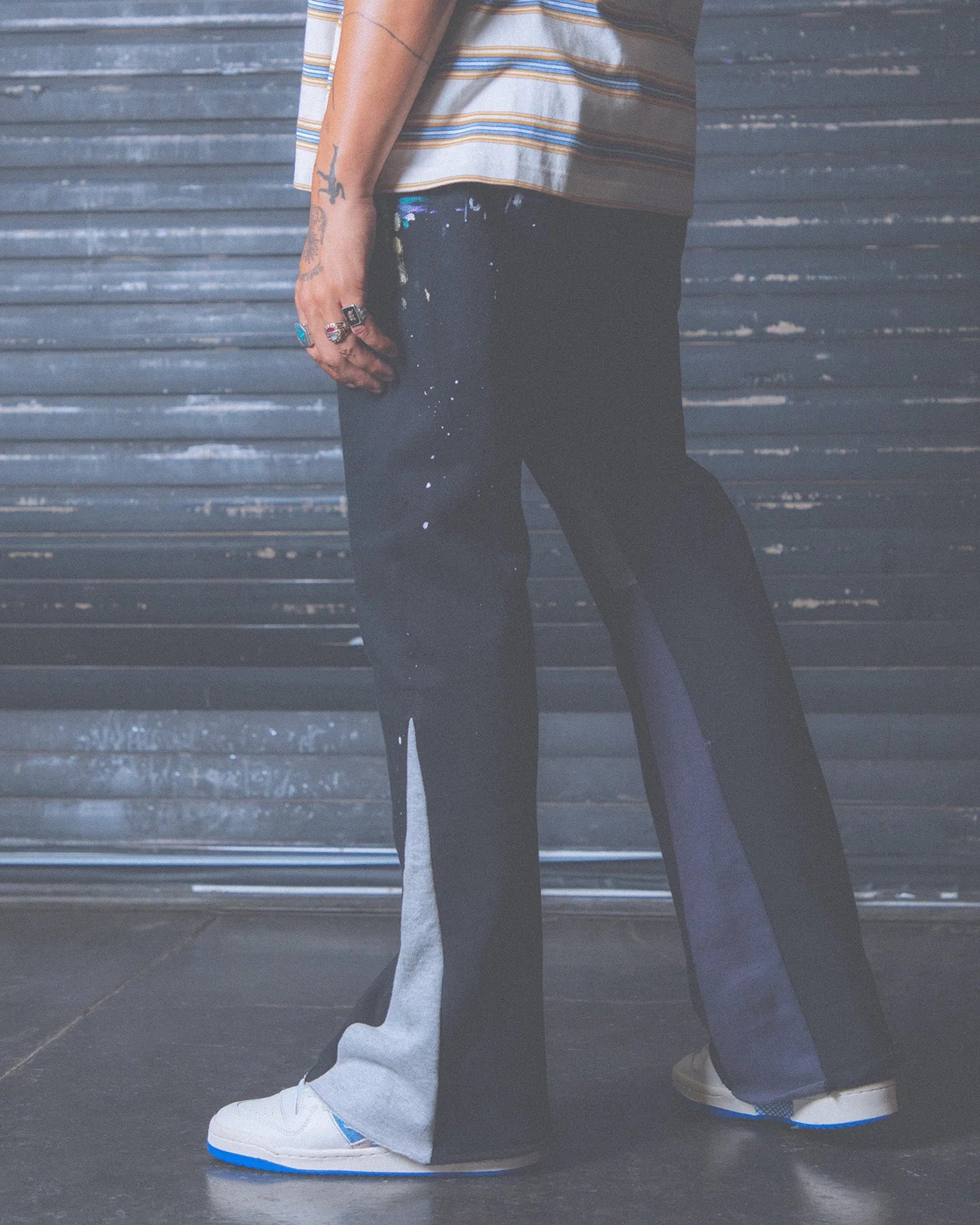 MNML Contrast Bootcut Sweat Pants Black | Culture Kings US