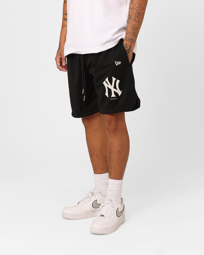 New Era New York Yankees Mesh Shorts Black