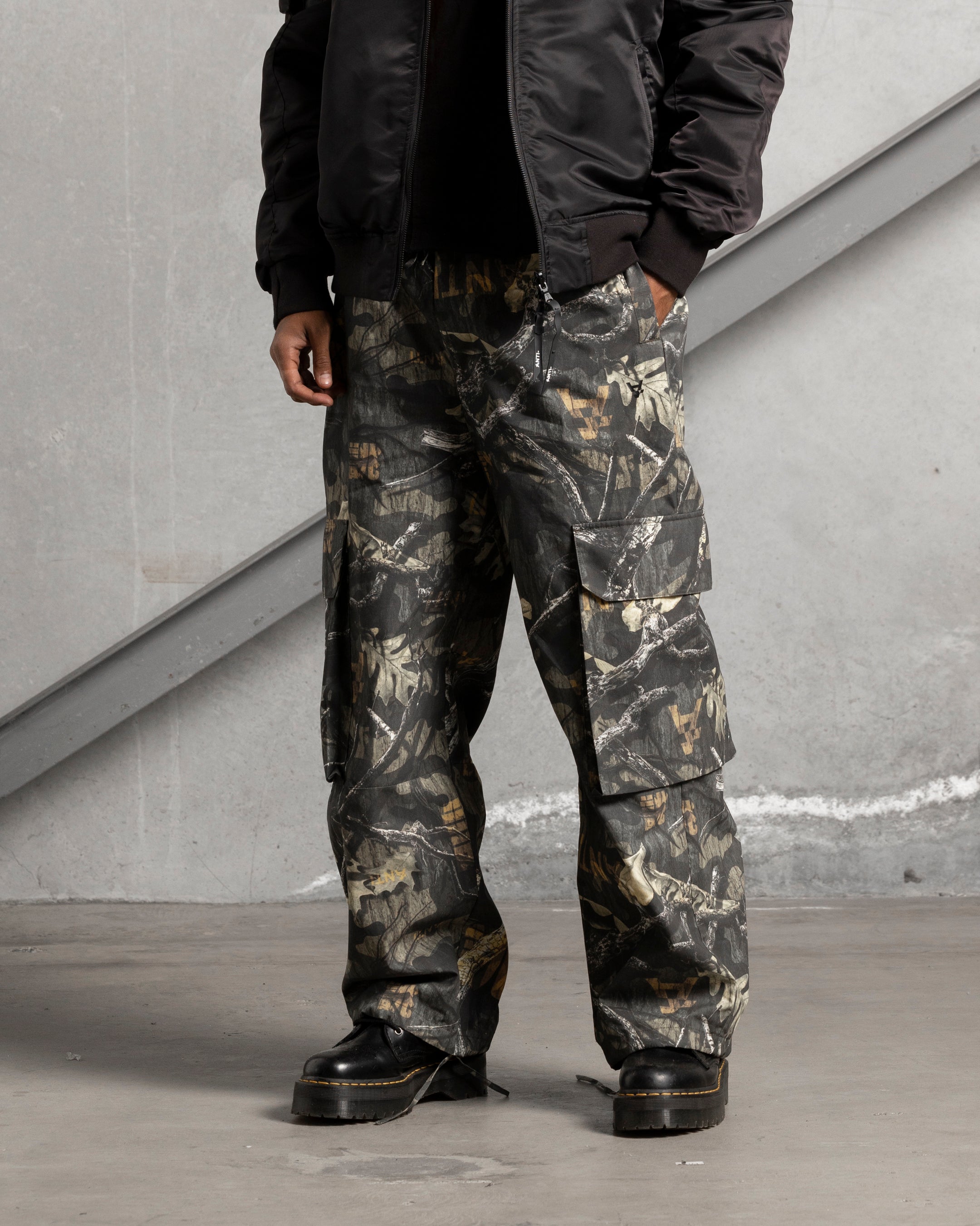 The Anti Order A600 Cargo Pants Real Tree Camo | Culture Kings US