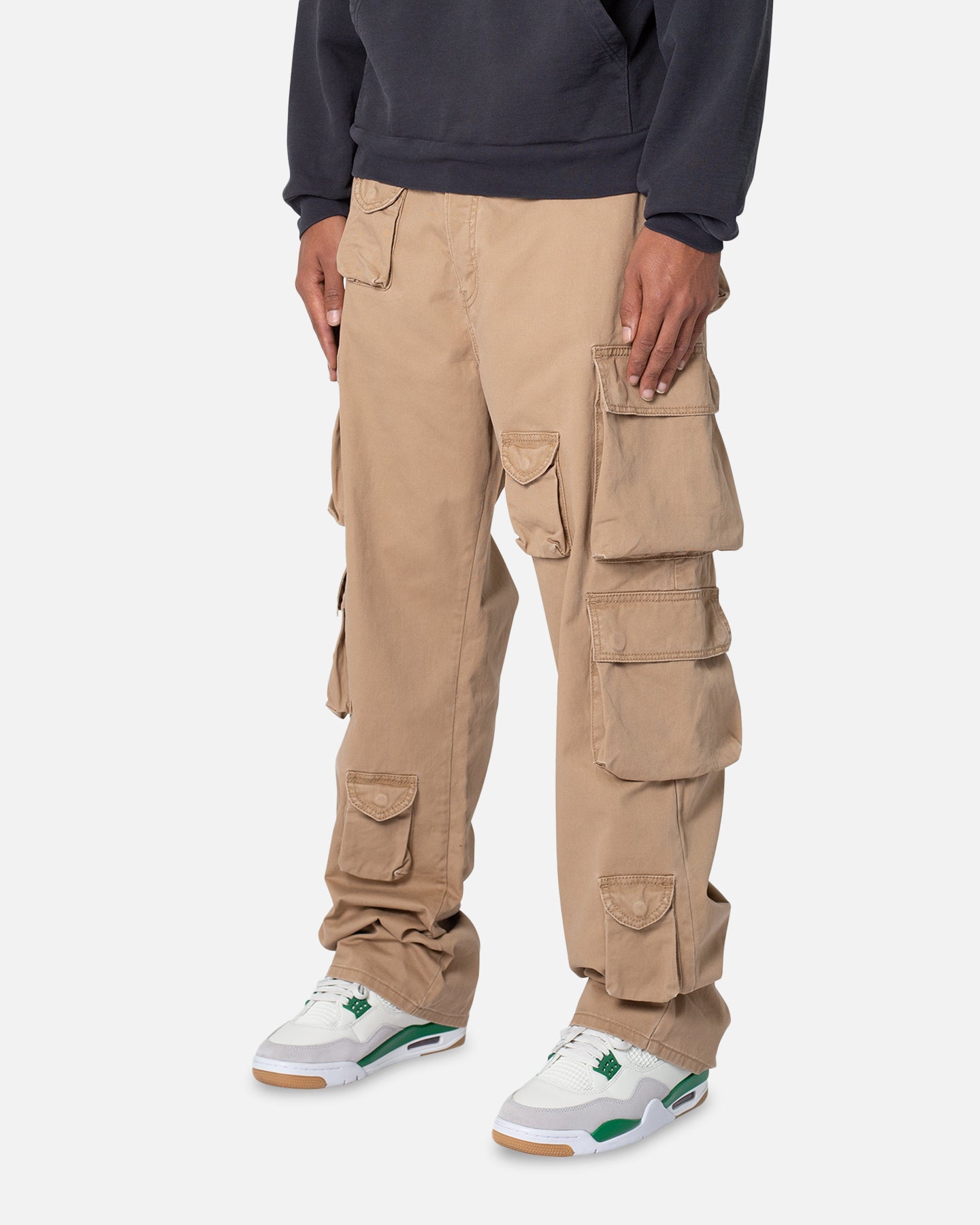 MNML Baggy Cargo Pants Khaki | Culture Kings US
