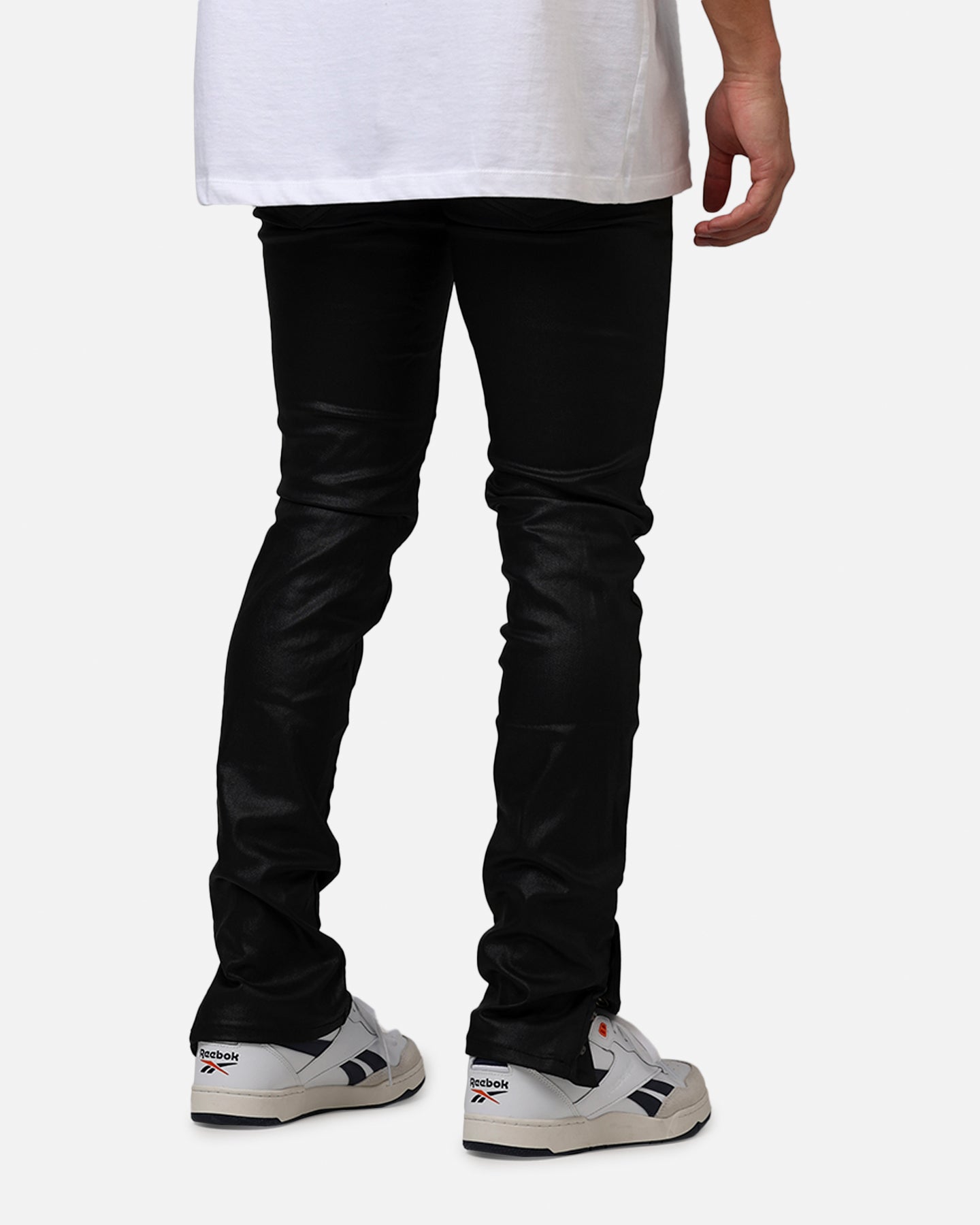 MNML D588 Straight Denim Jeans Black | Culture Kings US