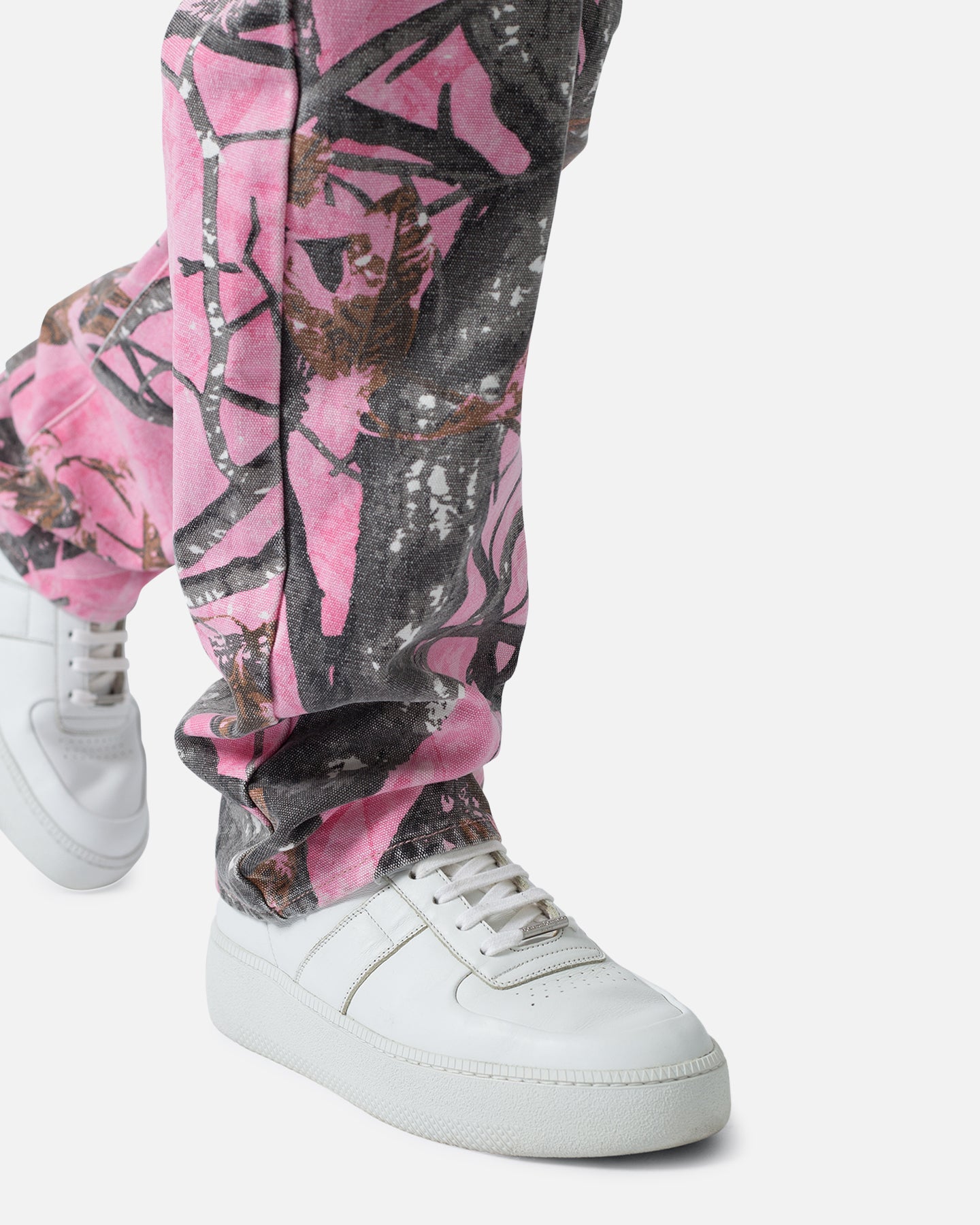 MNML V603 Camo Carpenter Pants Pink | Culture Kings US