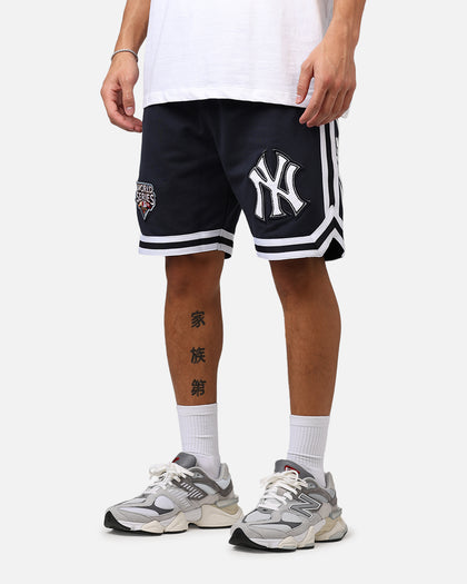 New Era New York Yankees 'Logo Select Official Team Colors' Shorts OTC
