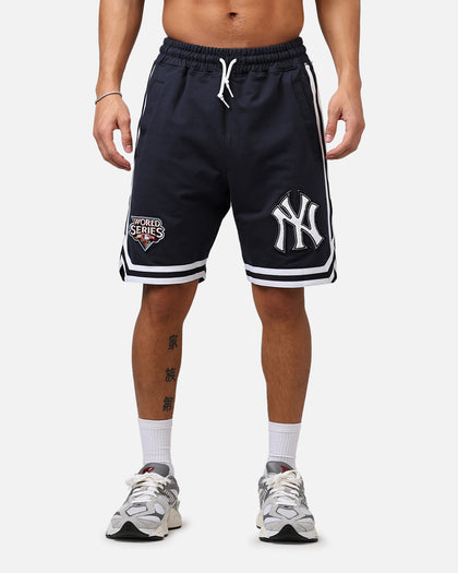 New Era New York Yankees 'Logo Select Official Team Colors' Shorts OTC