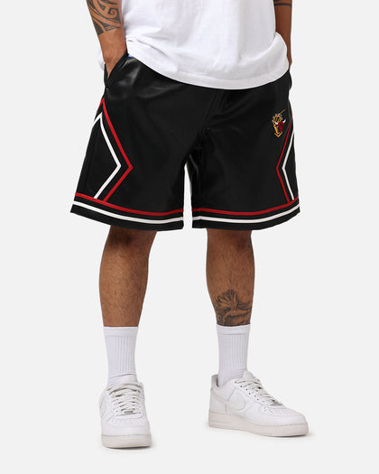 Mitchell & Ness Chicago Bulls 6 Time Shorts Black