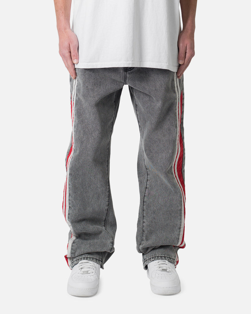 MNML Ultra Baggy Stripe Denim Jeans Black/Red | Culture Kings US