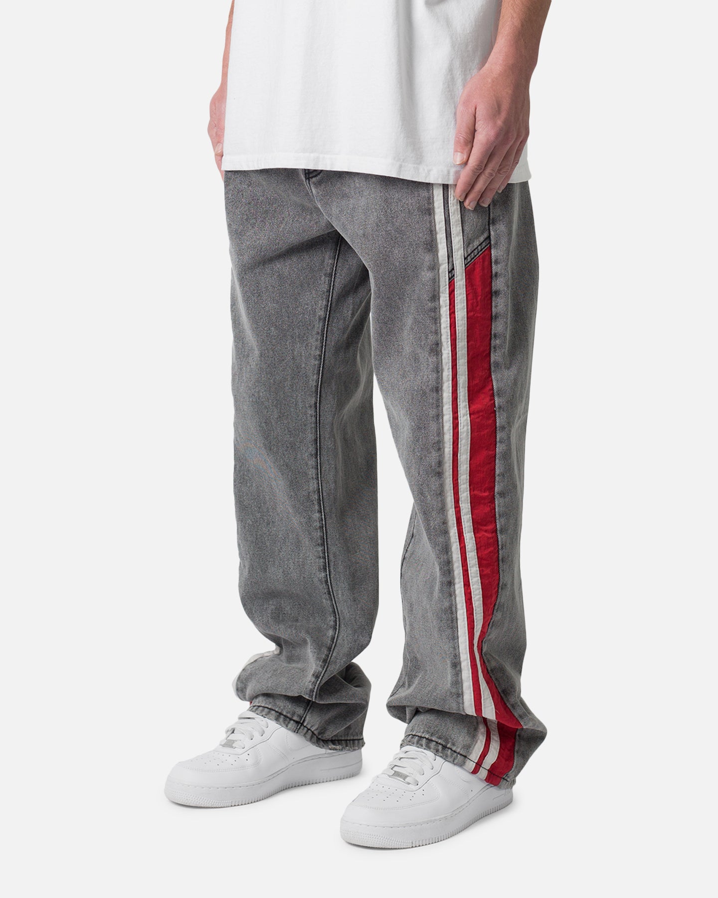 MNML Ultra Baggy Stripe Denim Jeans Black/Red | Culture Kings US