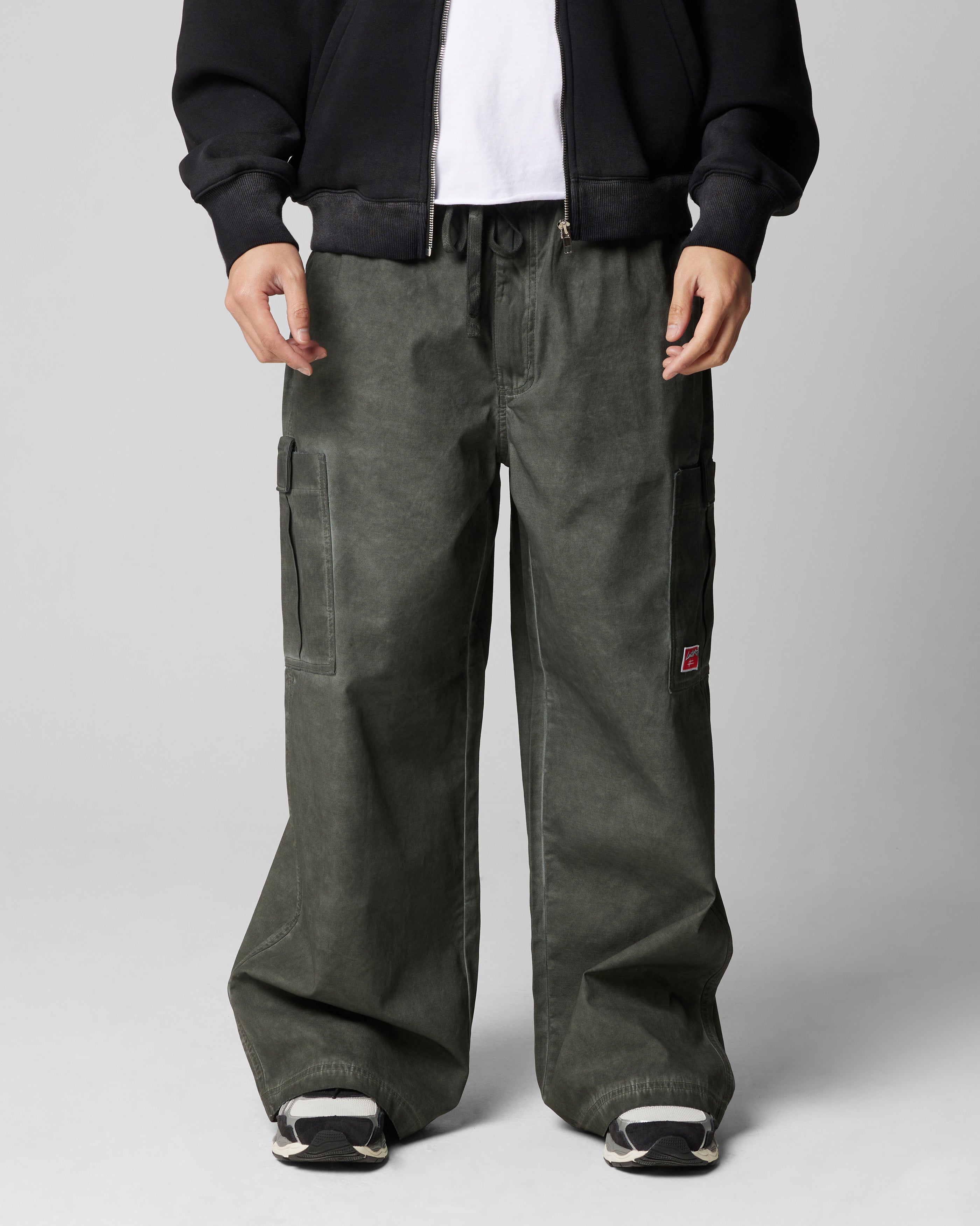 パンツ jent louis Parachute Tuck Pants パンツ jent louis Parachute Tuck Pants Jent Louis 25SS 5th