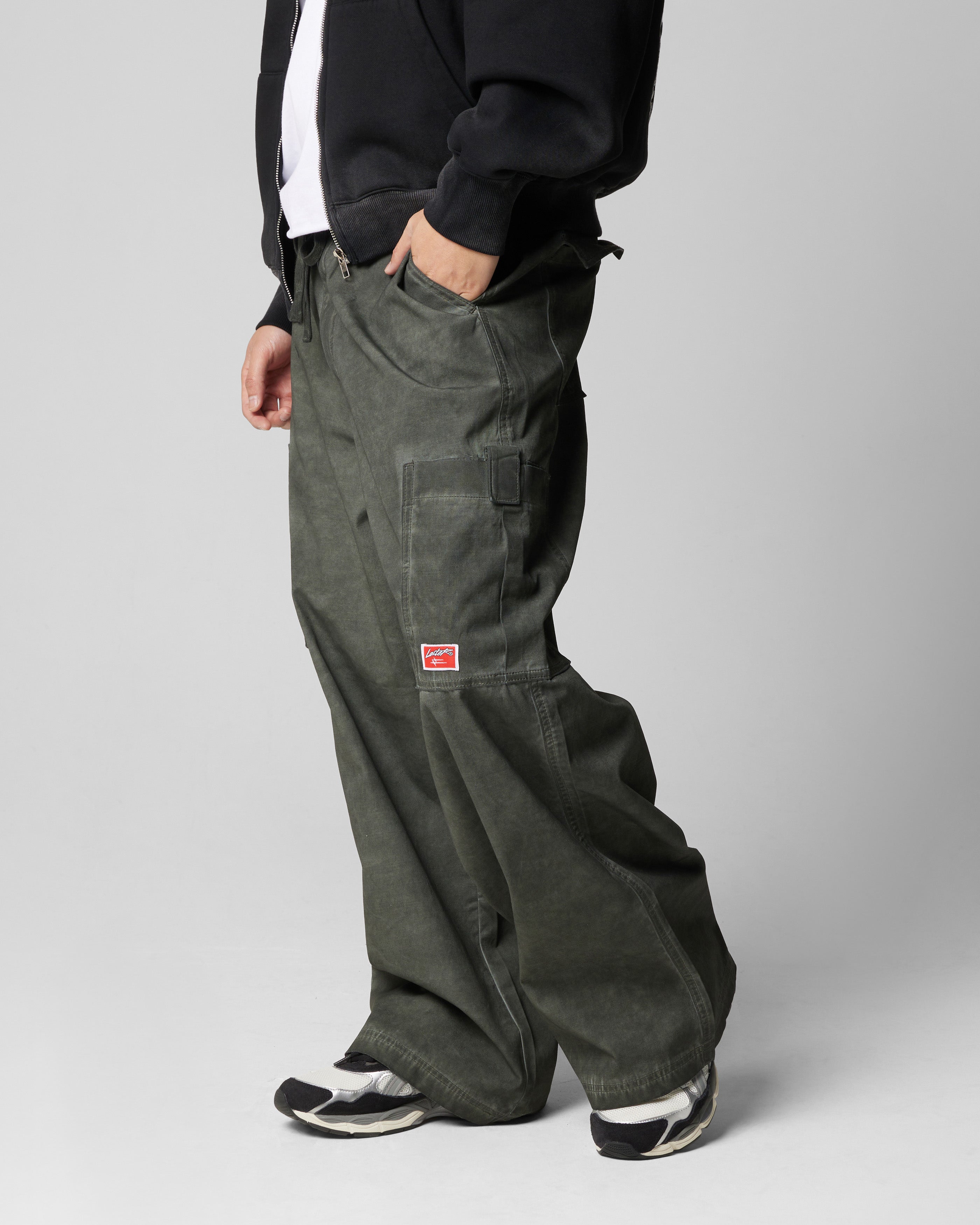 Loiter Kraven Parachute Pants Khaki | Culture Kings US