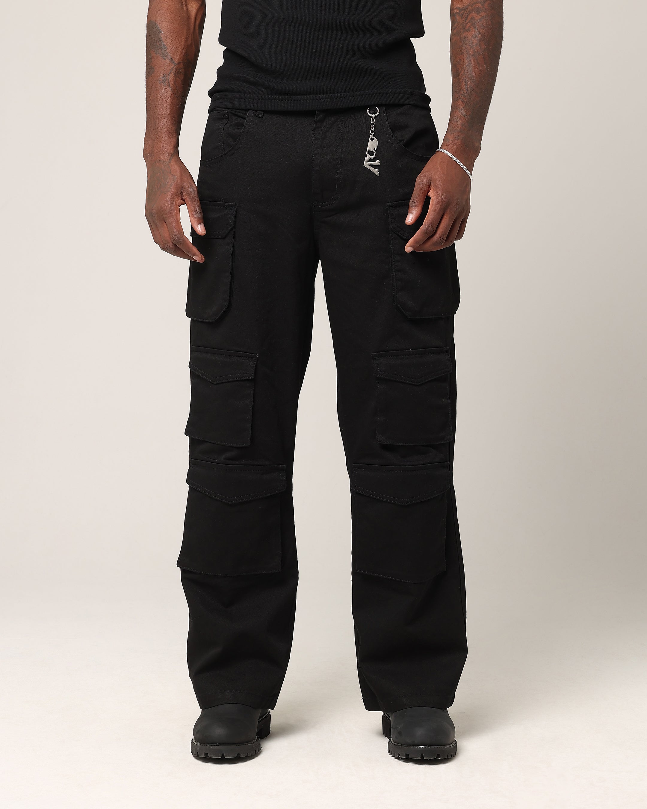 Saint Morta Baggy Cargo Pants Black | Culture Kings US