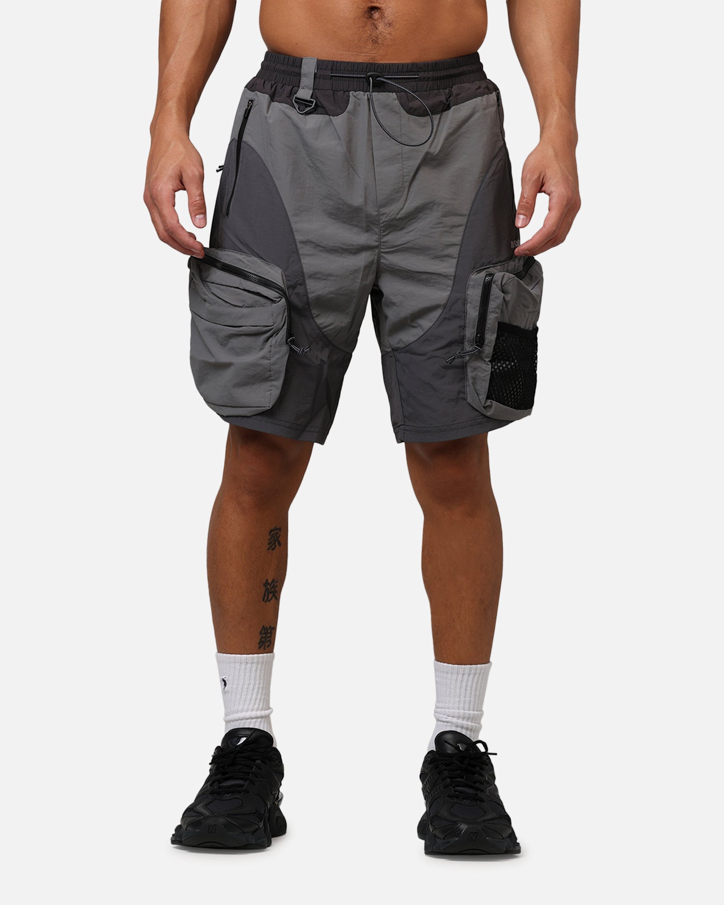 MNML Active Cargo Shorts Black | Culture Kings US