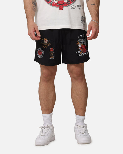 Mitchell & Ness Chicago Bulls Champs Nylon Shorts Black