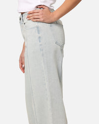 XXIII Women's Seamed Straight Leg Jeans Pale Blue