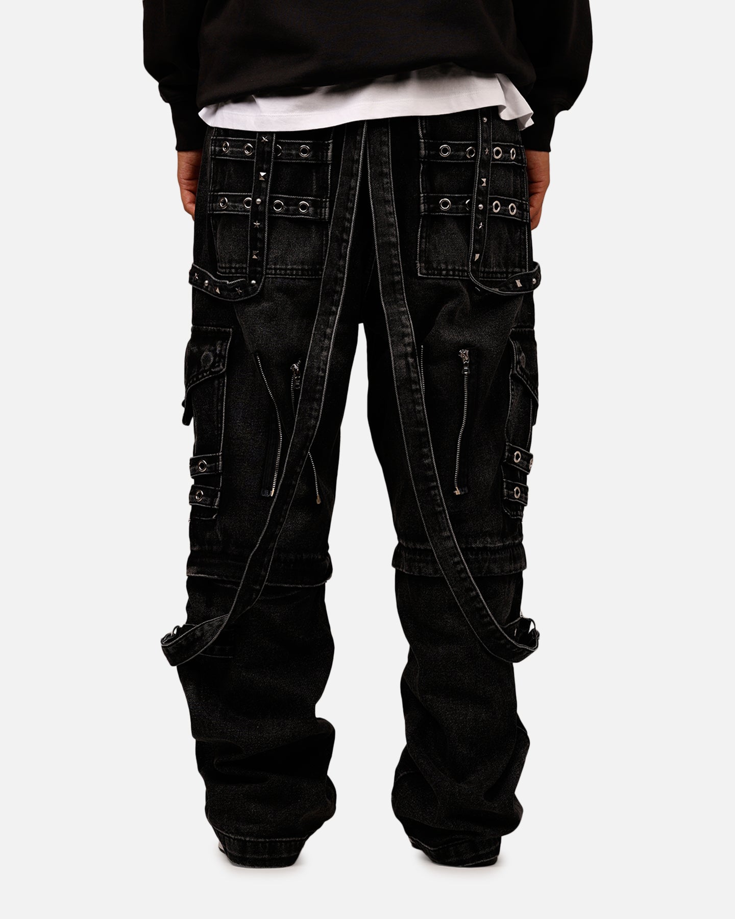 MNML Ultra Baggy Studd Cargo Denim Pants Black | Culture Kings US