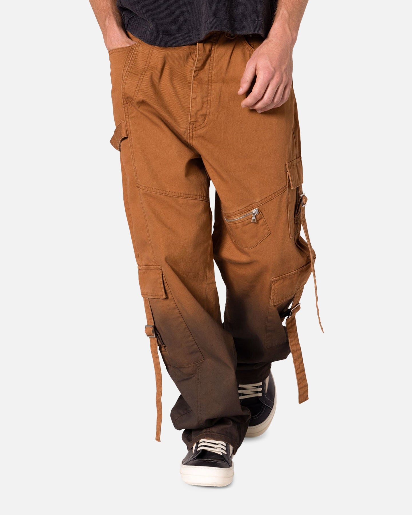 麦*茶様 simianring22-23 Originally pants 2 MNML Ultra Baggy Locomotive Denim Pants Brown | Culture Kings US