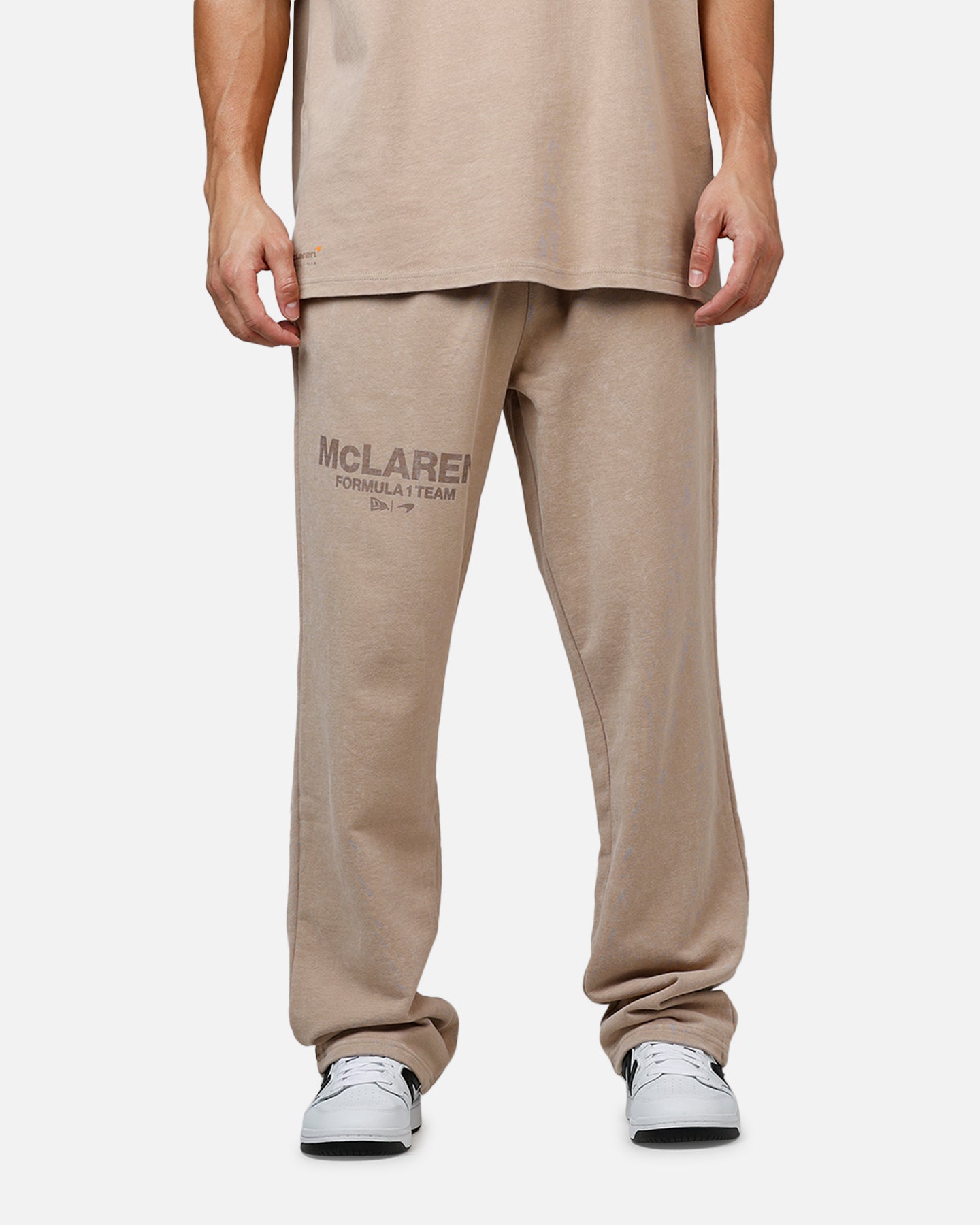 New Era X Mclaren Sweat Pants Taupe | Culture Kings US