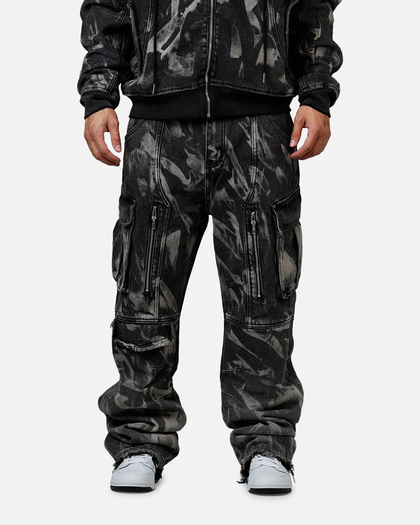MNML Ultra Baggy Rip Denim Cargo Pant Black | Culture Kings US