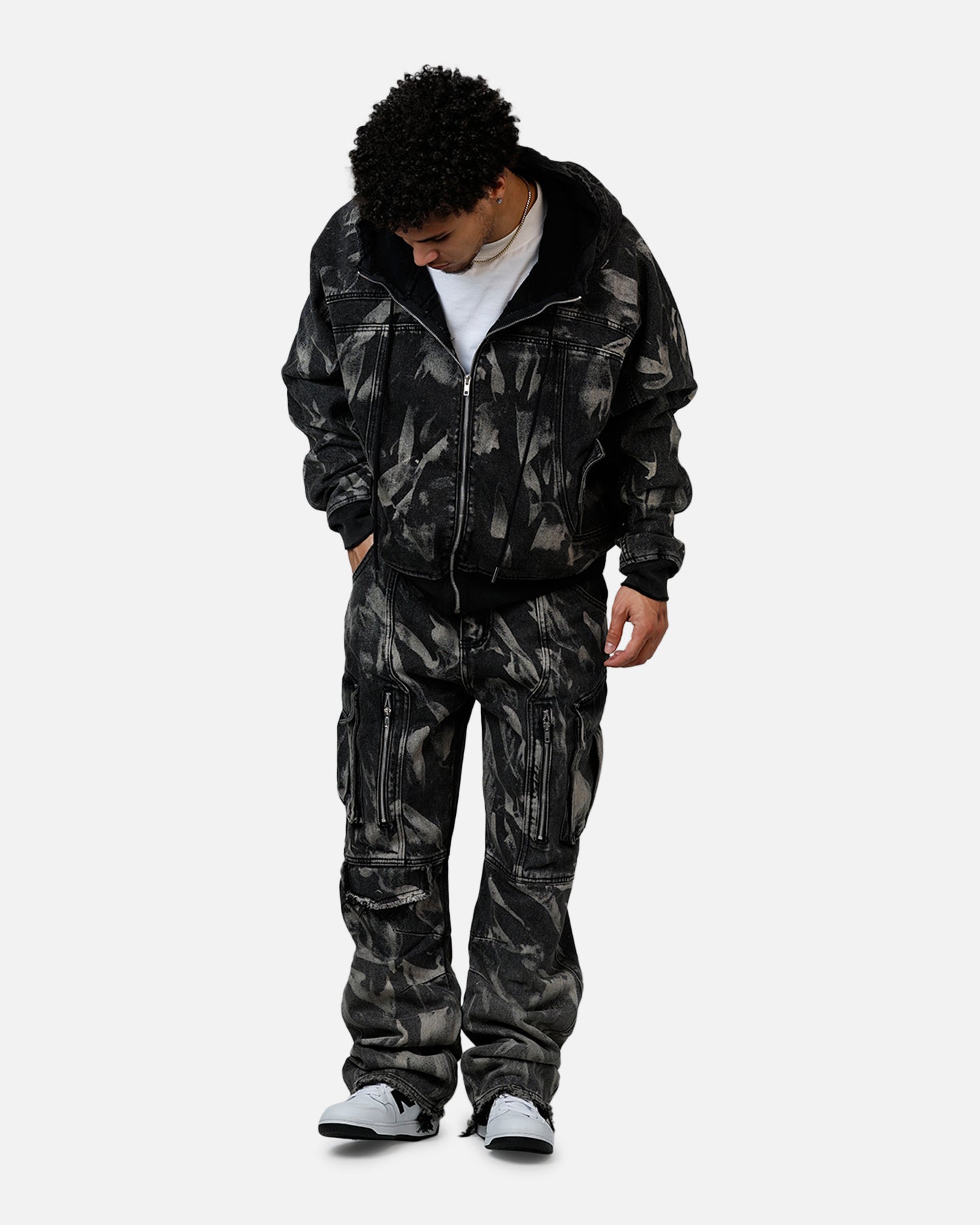 MNML Ultra Baggy Rip Denim Cargo Pant Black | Culture Kings US