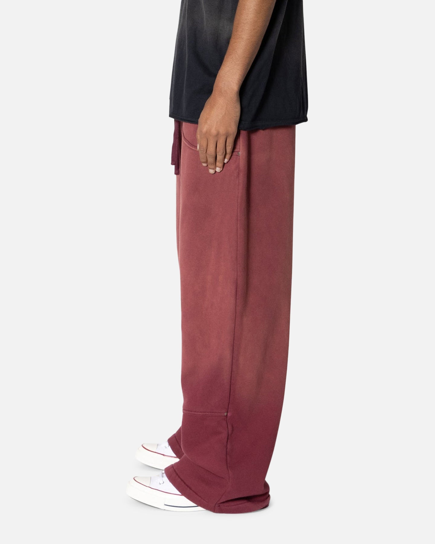 MNML West Double Knee Sweatpants Red | Culture Kings US