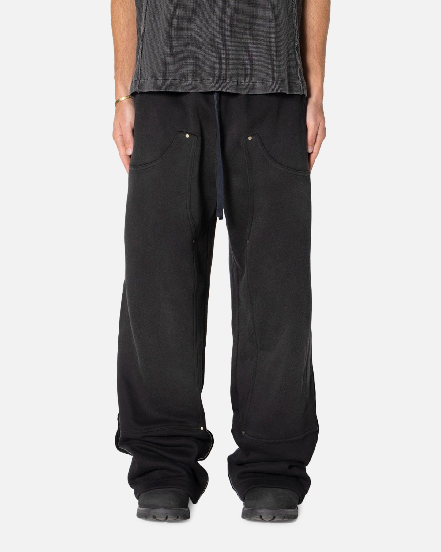 MNML West Double Knee Sweatpants Washed Black | Culture Kings US