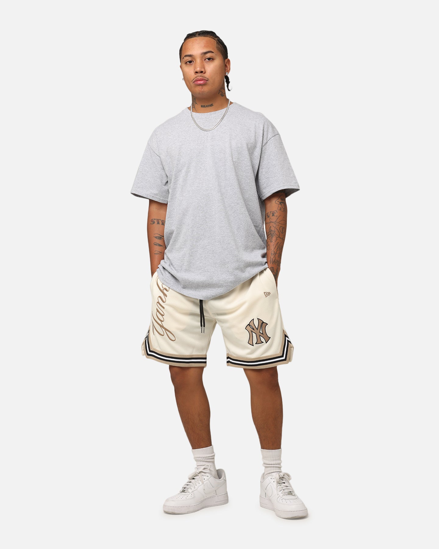 New Era New York Yankees Mesh Shorts Light Beige | Culture Kings US