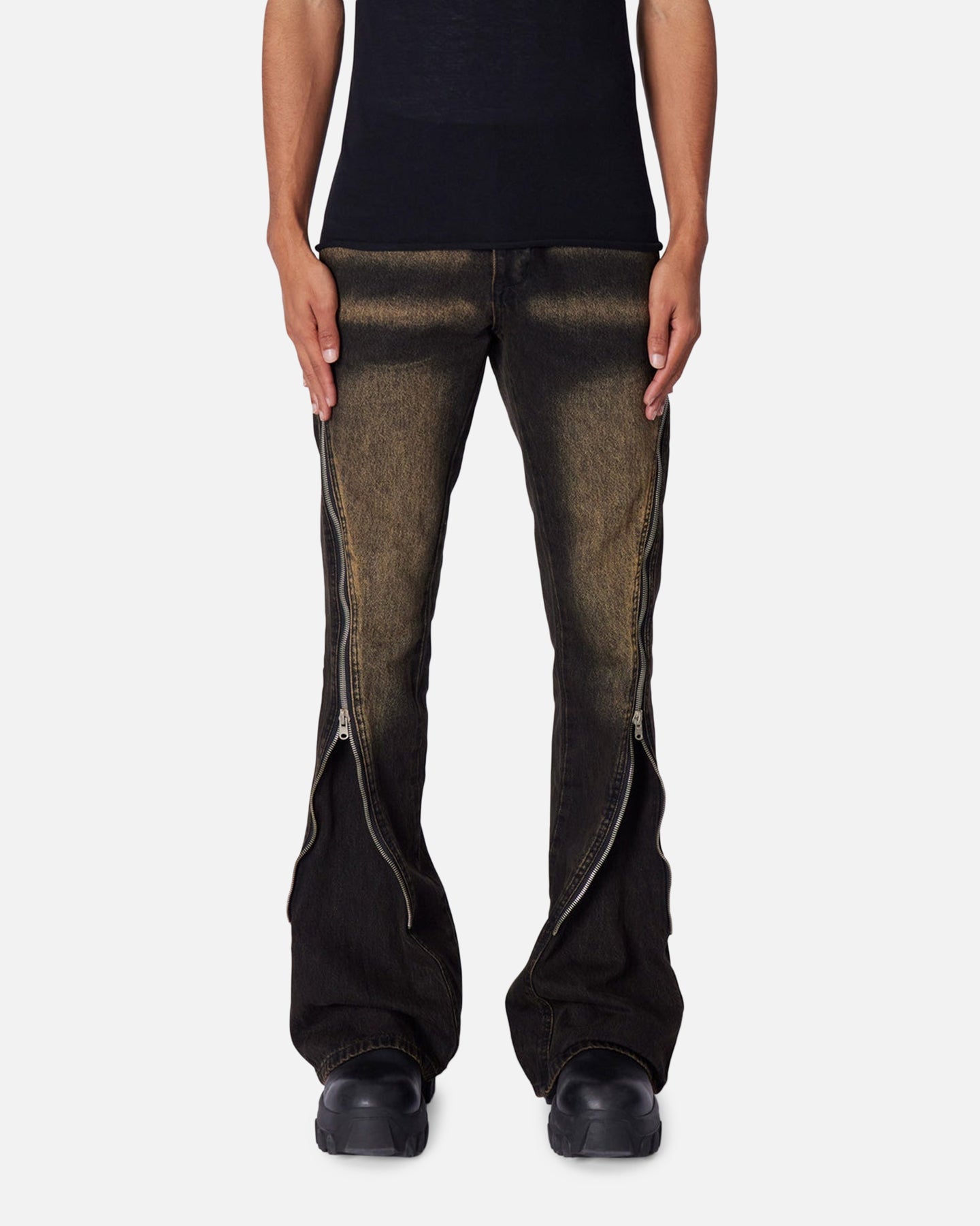 MNML D519 Zipper Flare Denim Jeans Washed Black | Culture Kings US