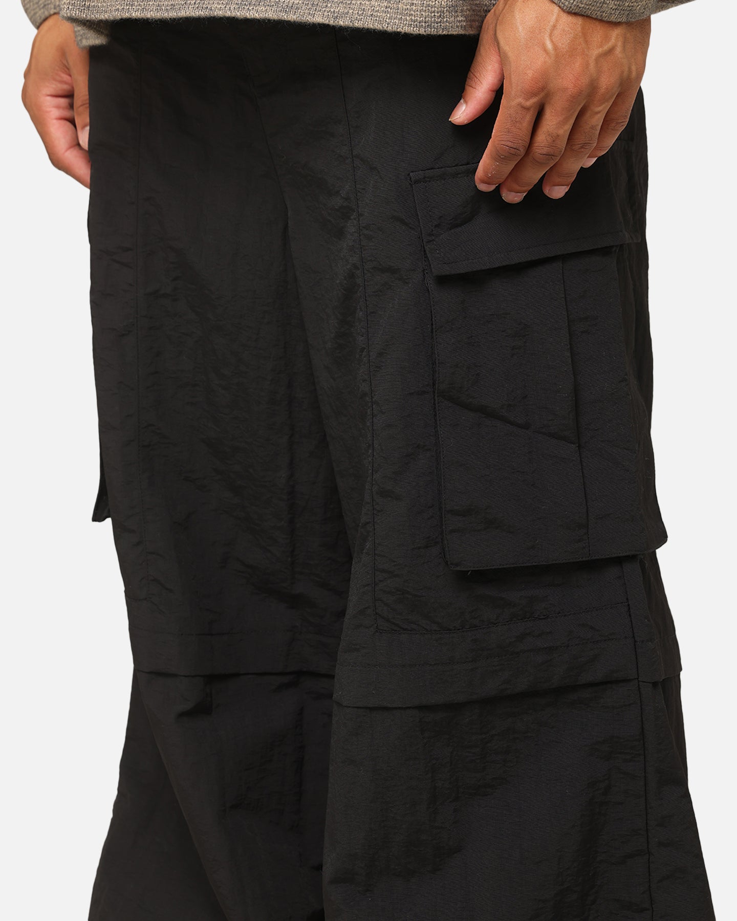 MNML Nylon Rave Cargo Pants Black | Culture Kings US