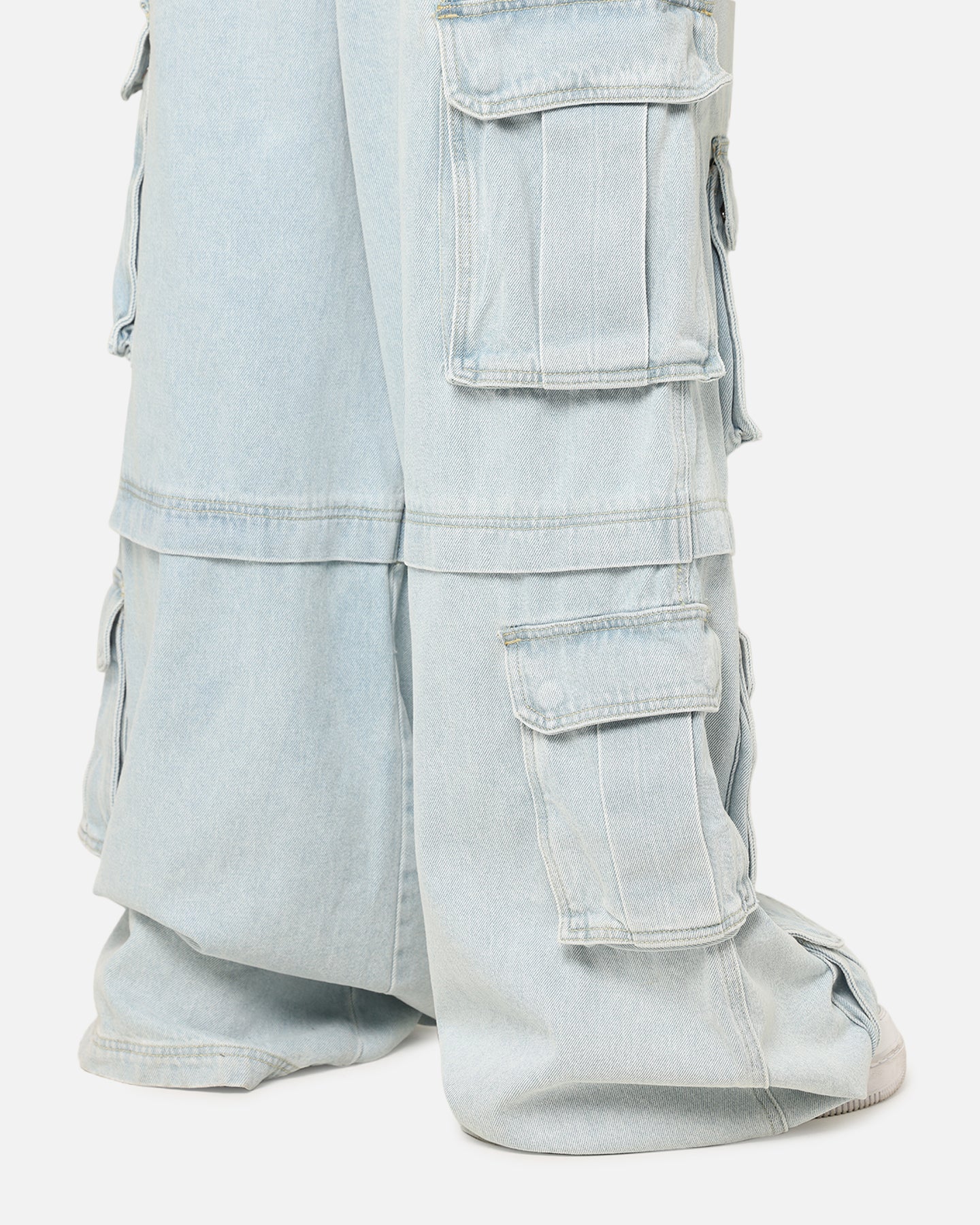 MNML Rave Multi Cargo Denim Pants Light Blue | Culture Kings US